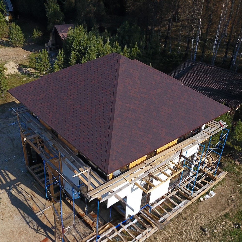 Шатровая крыша в Белозерске и Вологодской области